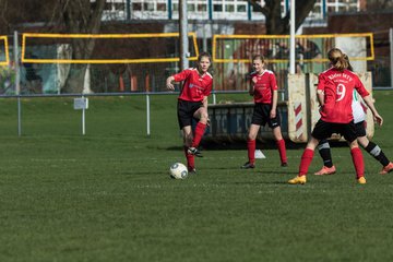 Bild 12 - C-Juniorinnen Kieler MTV -  MTSV POlympia Neumuenster : Ergebnis: 1:0